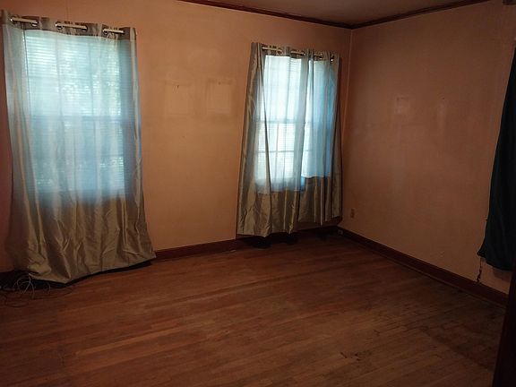 5th image of 3152 Larkspur Dr
