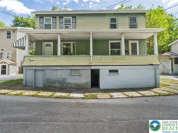 612-614 E Front St, Lansford, PA 18232