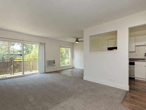 3rd image of 1841 Laguna St APT 323
