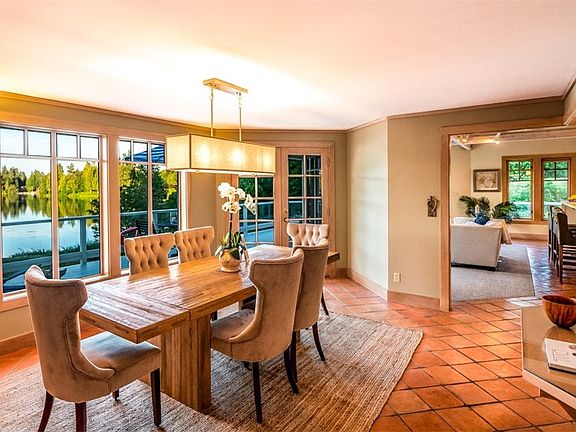 5th image of 6605 NE Eagle Harbor Dr