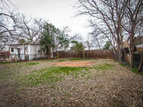 1727 Nolan St, San Antonio, TX 78202