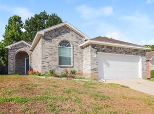 2309 Highland Crossing Dr, Conroe, TX 77304