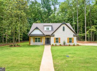 2003 Moores Mill Dr, Lanett, AL 36863