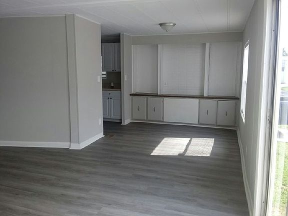 2nd image of 25 Bridgette Blvd