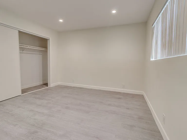 1469 S Canfield Ave — Photo 9