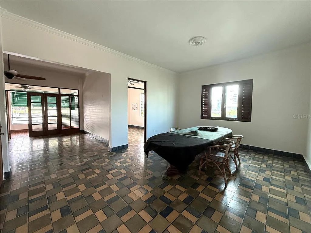 4 bed, 2.0 bath, $3,600 — Photo 3