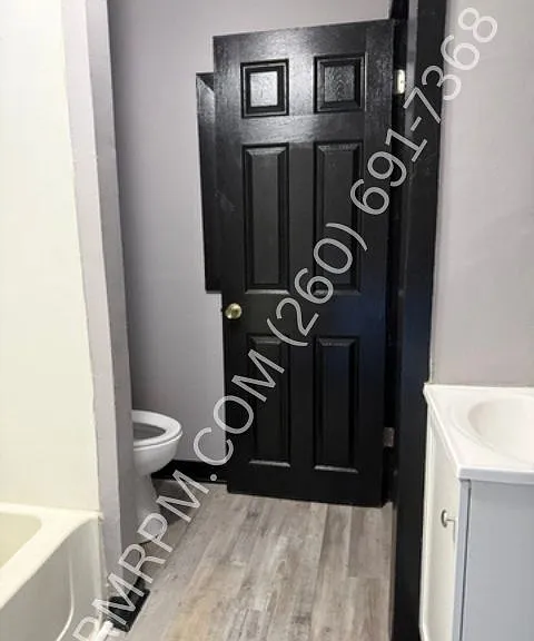 1114 Colerick St — Photo 13