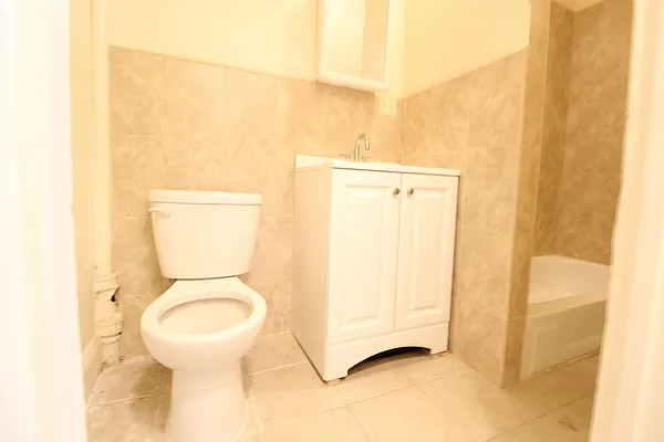 Rented by EXR | media 2