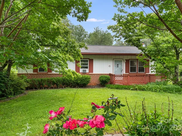 141 Frost Rd #5, Saluda, NC 28773