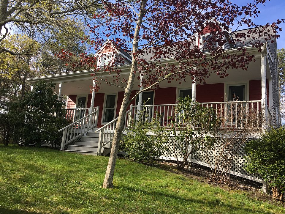 Front Farmers Porch