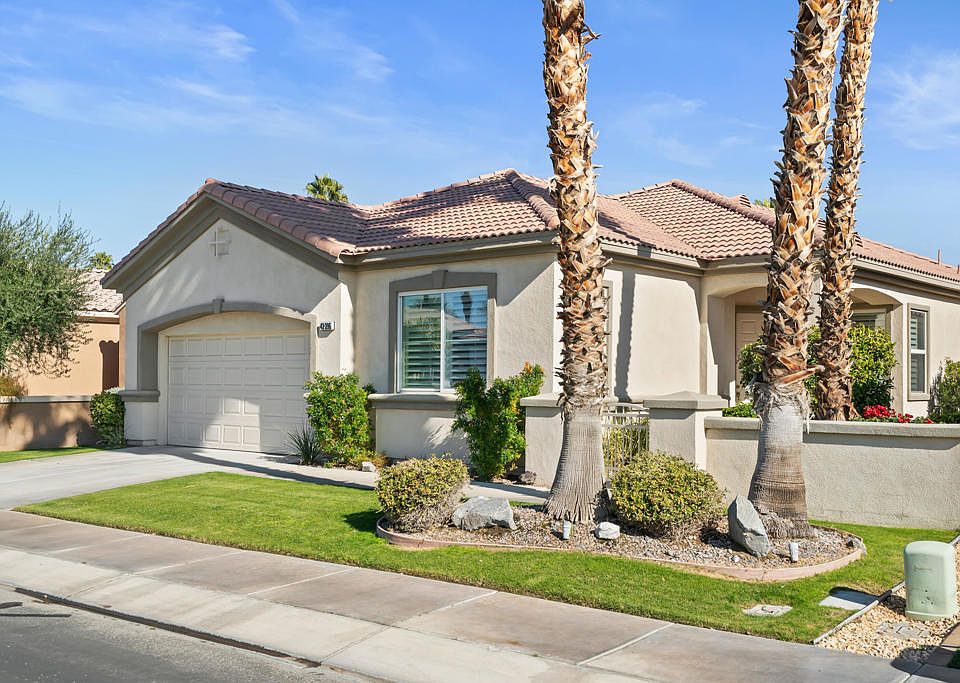 1st image of 43396 Saint Andrews Dr