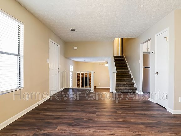 5th image of 5341 Cedar Rock Dr
