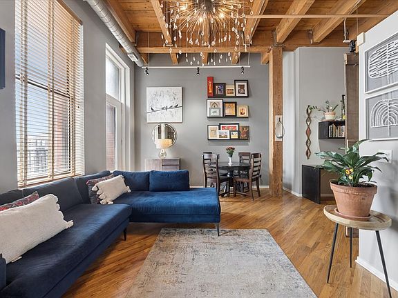 2nd image of 616 W Fulton St APT 519