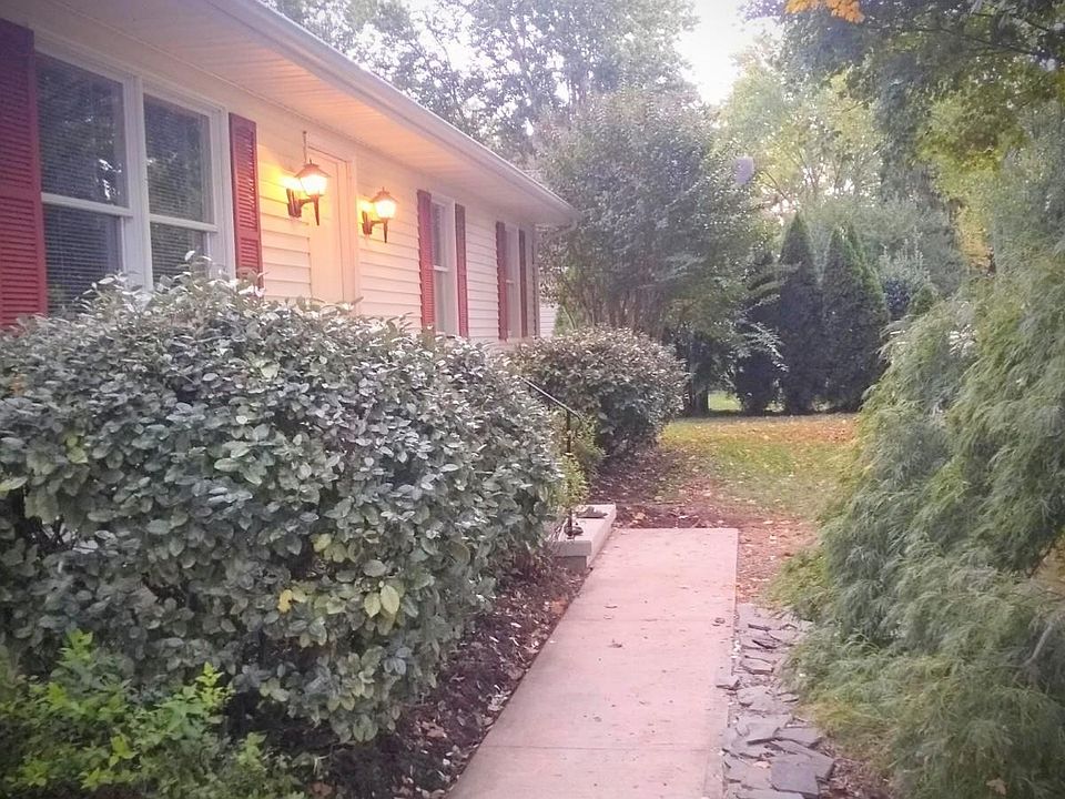 Entry way