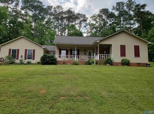 1151 Campground Cir, Scottsboro, AL 35769
