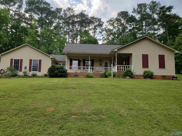 1151 Campground Cir, Scottsboro, AL 35769