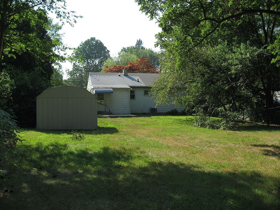 Exterior Back