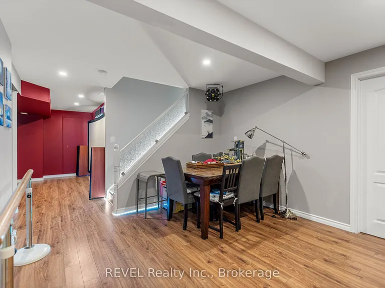 8892 Kudlac St — Photo 31