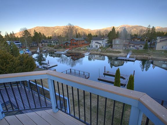 Roof  top deck view