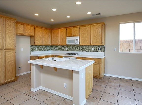 5th image of 11702 Forrest Park Ln