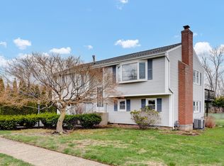 19 Briar Patch Dr, Berlin, CT 06037