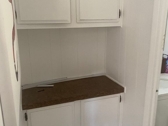 4th image of 9949 Nutby Ln