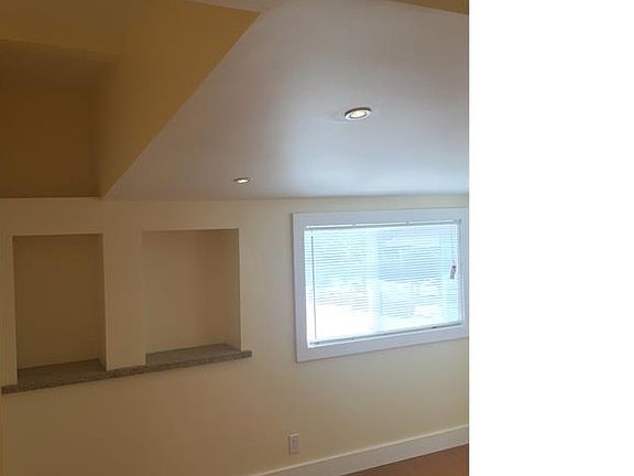 3rd image of 6523 Crenshaw Blvd