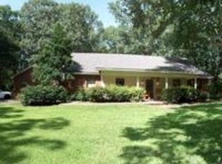 1 Honey Bee Ln, Natchez, MS 39120