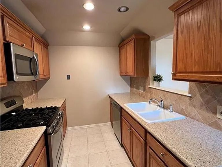 8340 Fathom Cir #103 — Photo 7