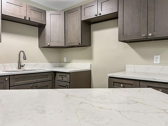 4th image of 4228 Kirkland Blvd