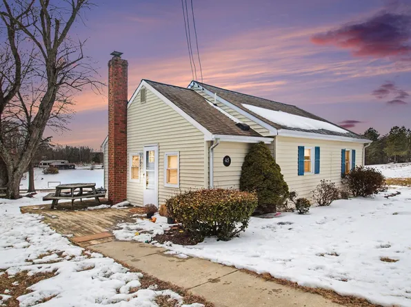 45 Hayward Ln, Fredericksburg, VA 22405