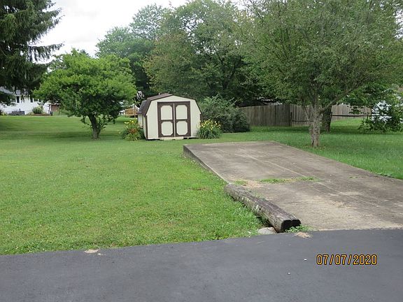 4th image of 370 Timber Oak Dr
