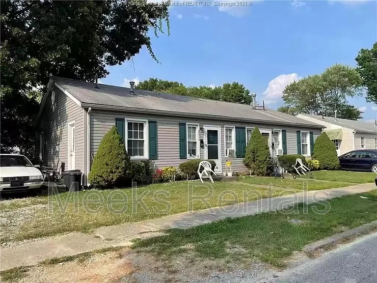 2616 Furlong Ave — Photo 3