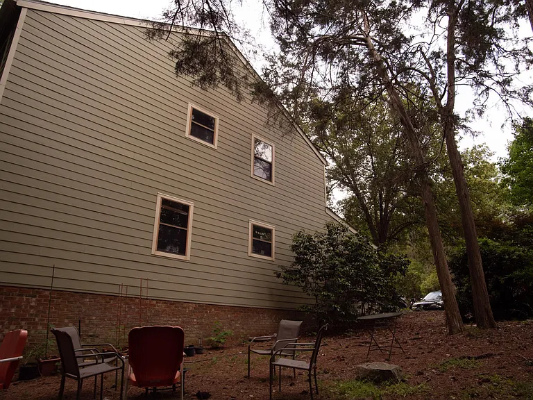210 Cedarwood Ln — Photo 17