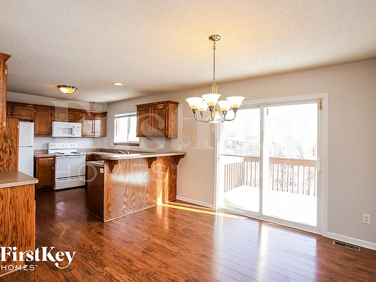 419 N Queen Ridge Ave — Photo 6