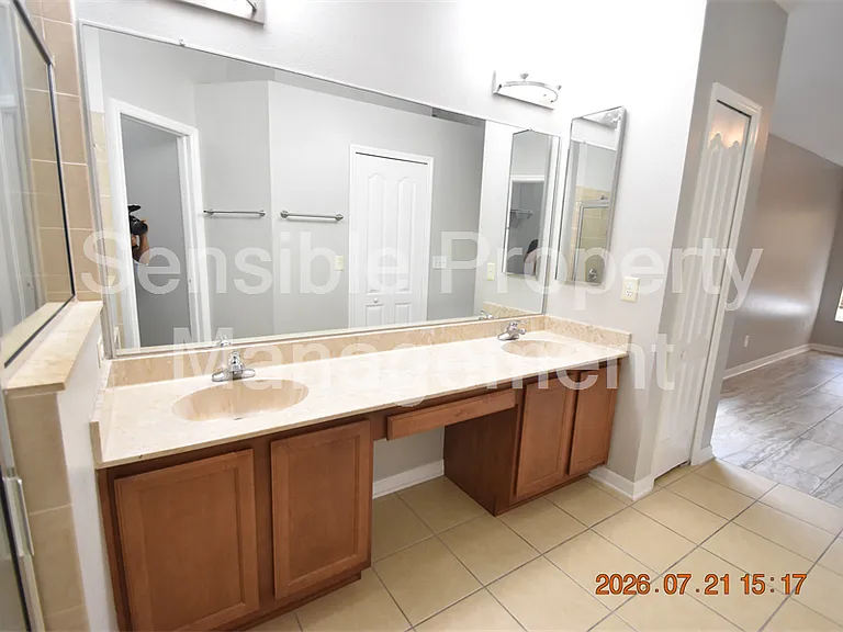 4033 Huntingdale Ct — Photo 28