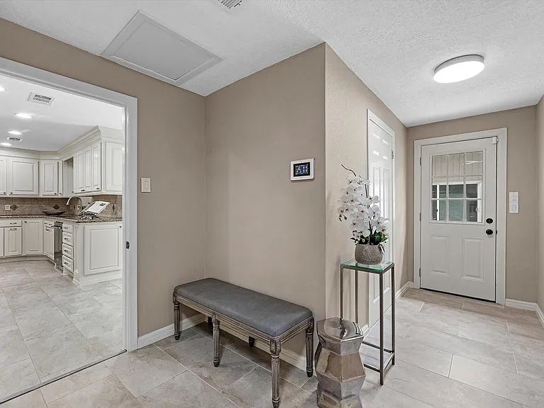 227 Faust Ln — Photo 23