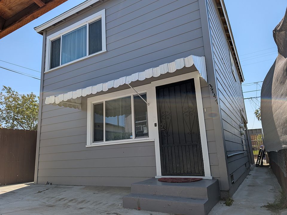 1st image of 3747 Florence St