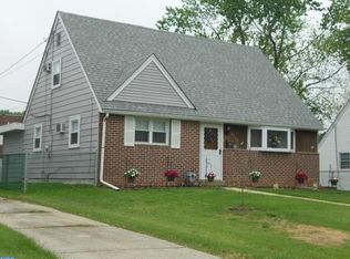 2308 Cedar Ln, Secane, PA 19018