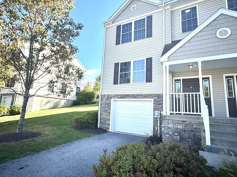 Orchard Hills Landings — Photo 43