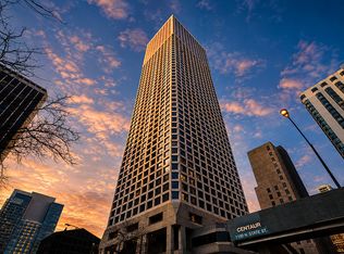 1030 N State St APT 33K, Chicago, IL 60610