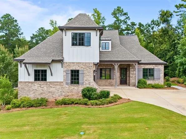 1372 Falls Crest Dr, Auburn, AL 36830