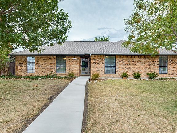 1626-walker-dr-carrollton-tx-High-Res-3.jpg