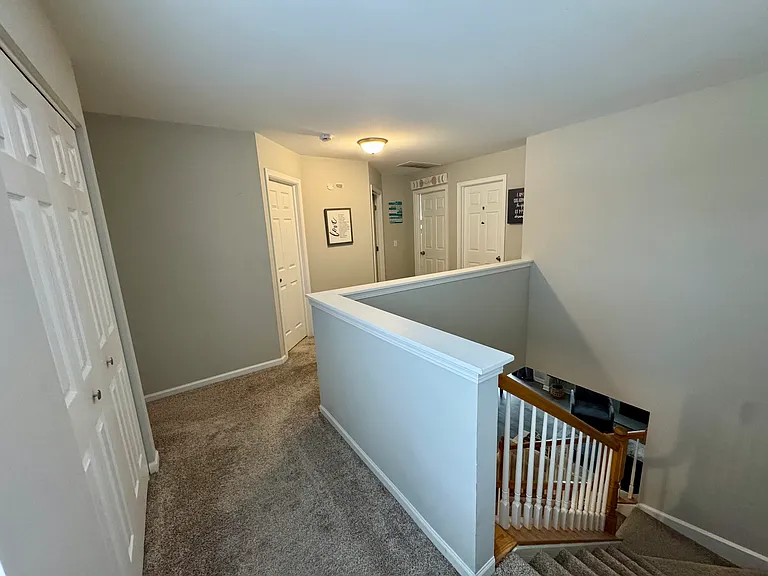2347 Stoughton Cir — Photo 8