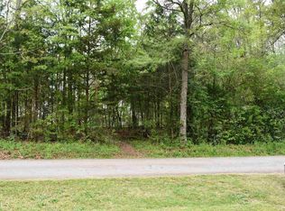 Cherokee Dr, Jackson, GA 30233