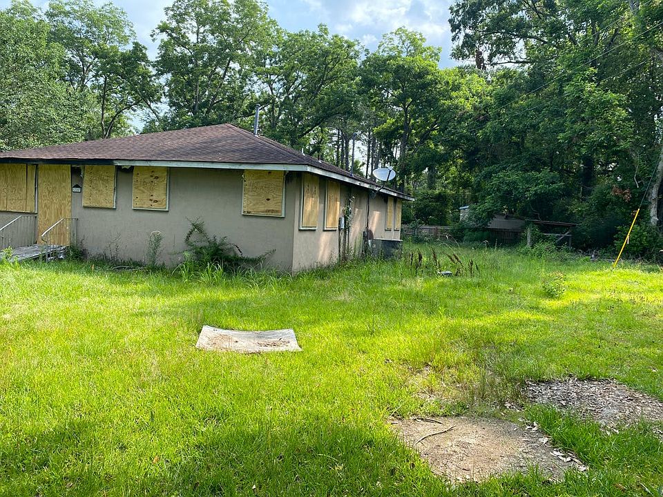 2nd image of 12287 Lovett Rd