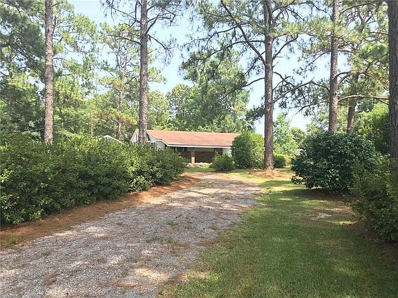 4th image of 113 Bradley Ave