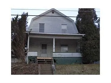 934 Marshall Ave photo 1