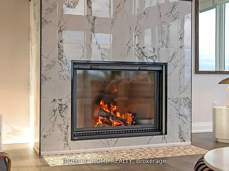 101 Sladden Ct — Photo 13