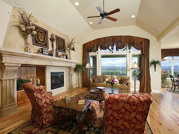 Large vaulted great room on main level
